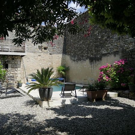 Gite D'Emeline Bourdic Exterior photo