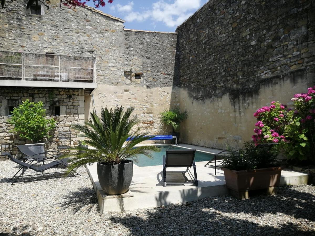 Gite D'Emeline Bourdic Exterior photo